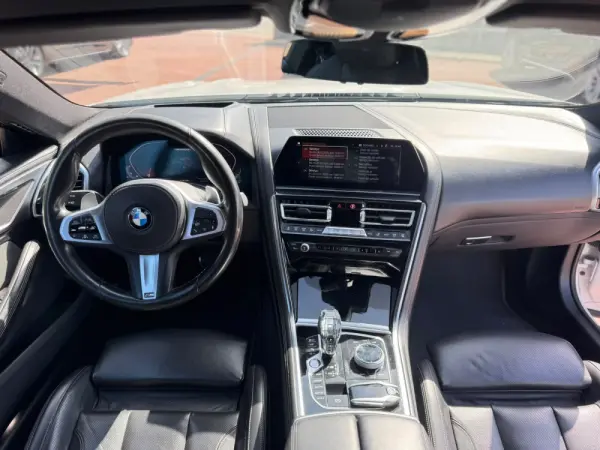 BMW M850i xDrive 15