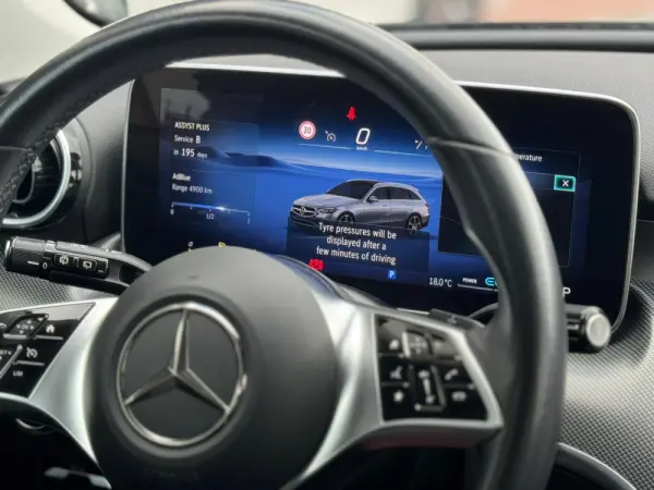 Mercedes-Benz C 200 d 9G-TRONIC Avantgarde Advanced 19