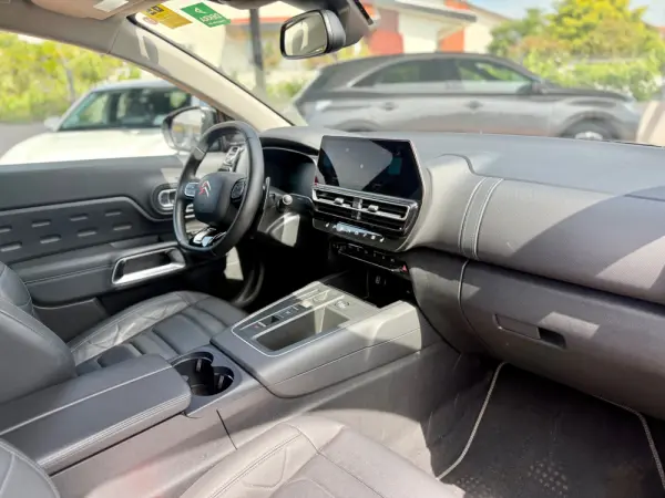 Citroen C5 Aircross 1.6 Hybrid Feel e-EAT8 14