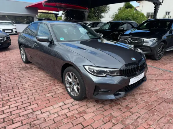 BMW 316 d Pack M Auto 5