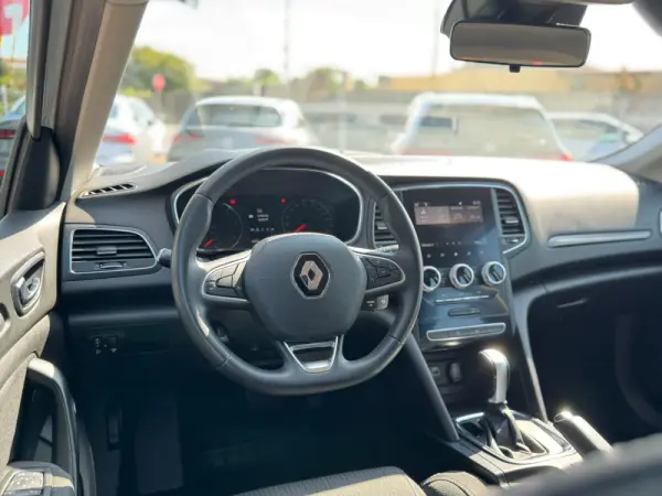Renault Mégane BLUE dCi 115 EDC BUSINESS EDITION 15