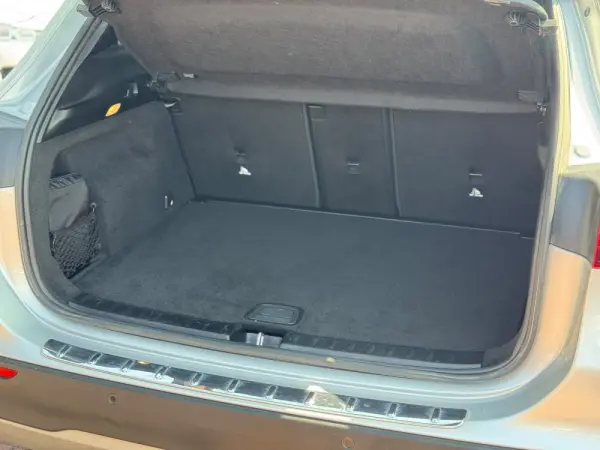 Mercedes-Benz GLA 200 d 4Matic 8G-DCT Special Edition 7