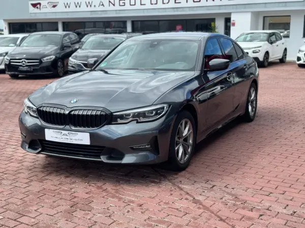 BMW 316 d Pack M Auto 2