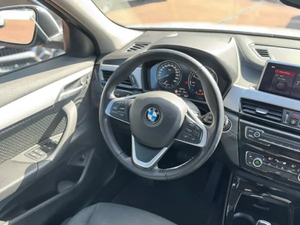 BMW X2 18 d sDrive Auto 11