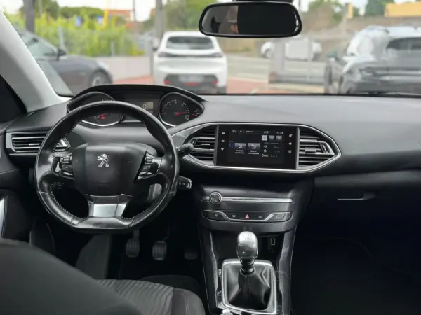 Peugeot 308 1.6 BlueHDi Allure 20