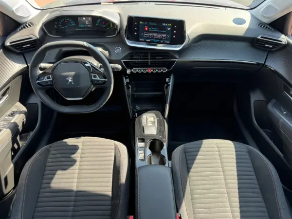 Peugeot e-208 50 kWh Active Pack 13