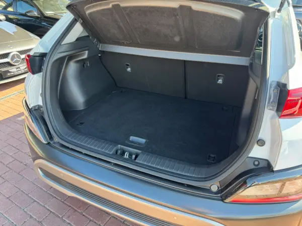 Hyundai Kauai 1.6 CRDi Select 9
