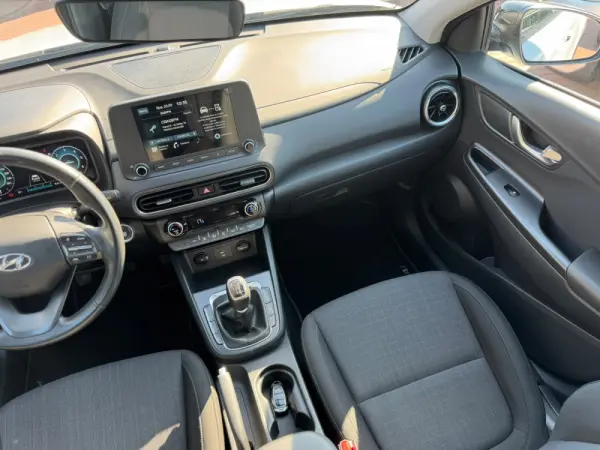 Hyundai Kauai 1.6 CRDi Select 13