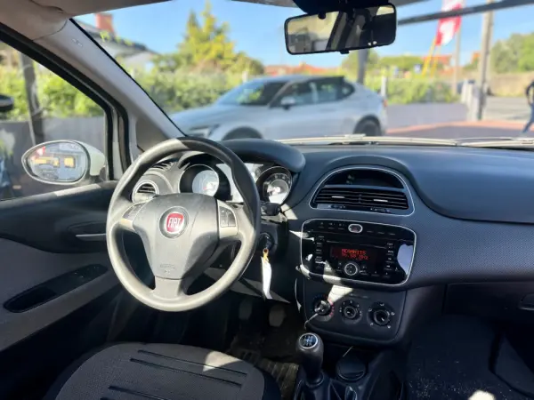 Fiat Punto 1.3 M-Jet Easy Start&Stop 9
