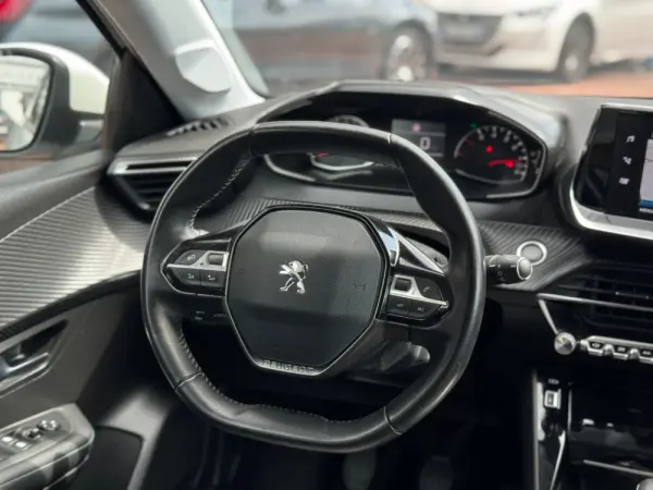 Peugeot 208 1.5 BlueHDi Allure Pack 15