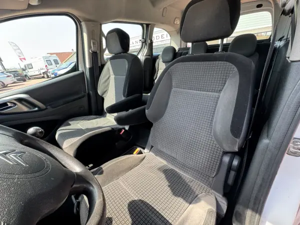 Citroen Berlingo Outro 24