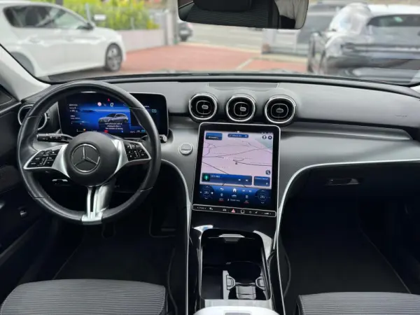 Mercedes-Benz C 200 d 9G-TRONIC Avantgarde Advanced 12