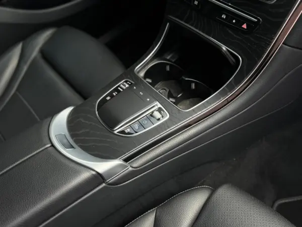 Mercedes-Benz GLC 300 de 4Matic 9G-TRONIC Exclusive 19
