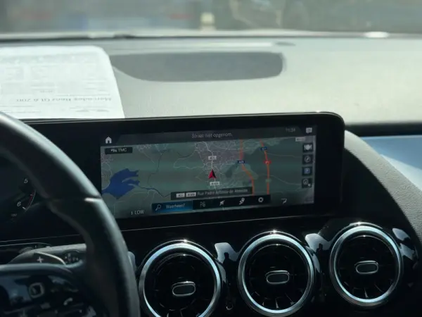 Mercedes-Benz GLA 200 d 4Matic 8G-DCT Special Edition 18
