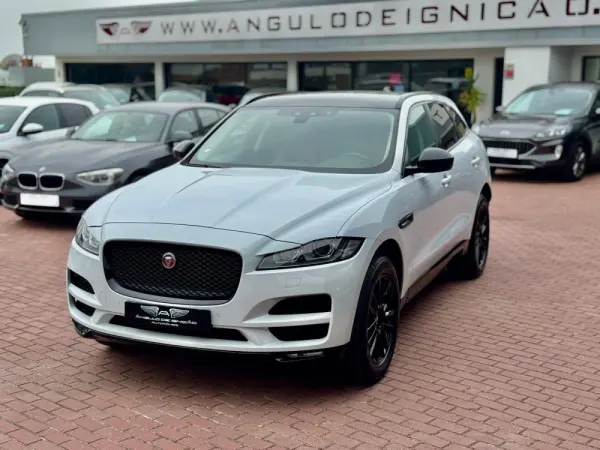 Jaguar F-Pace 20d R-Sport 2