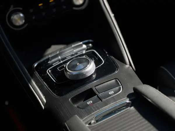 MG ZS Ev Luxury 17
