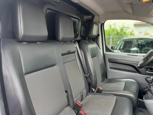 Peugeot Expert L2H1 TwinCab Premium 11
