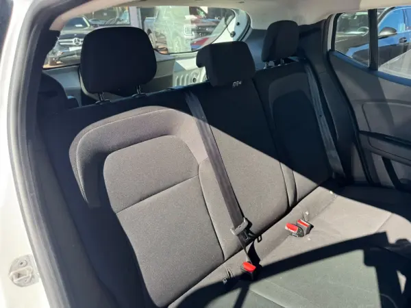 Dacia Sandero 1.0 TCe Essential 21