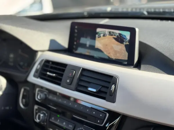 BMW 320 d xDrive Auto 19