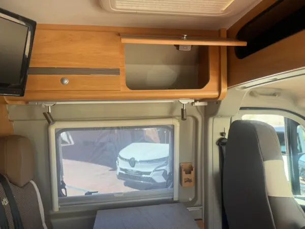 Citroën Jumper 2.2 BlueHDi 35 L4 CD Control 23