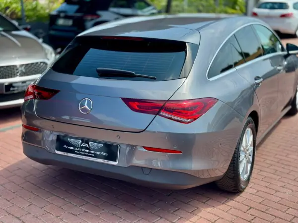 Mercedes-Benz CLA 180 d Shooting Brake Business Solutions 6