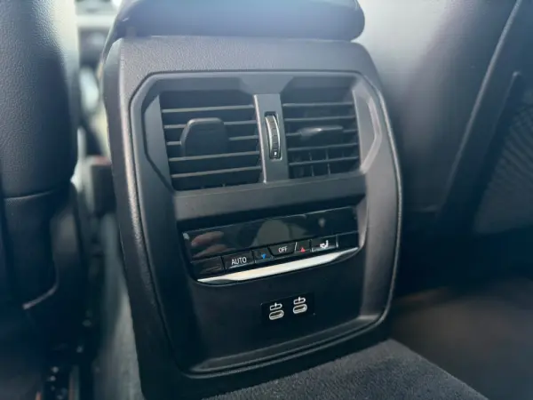 BMW 318 d Line Luxury 26