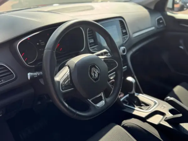 Renault Mégane BLUE dCi 115 EDC BUSINESS EDITION 14