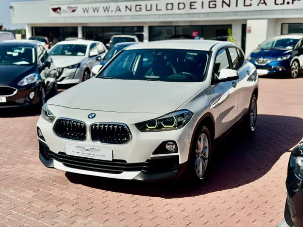 BMW X2 18 d sDrive Auto 2