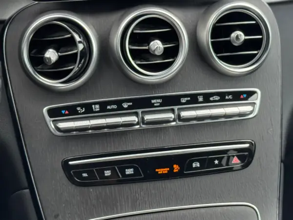 Mercedes-Benz GLC 300 de Coupe 4Matic 9G-TRONIC AMG Line 22