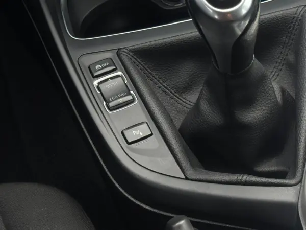 BMW 116 d Corporate Edition 21