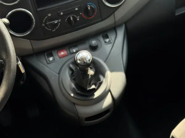 Citroen Berlingo Outro 20