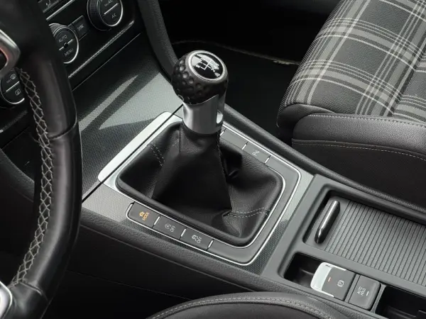 Volkswagen Golf 2.0 TDi GTD 20