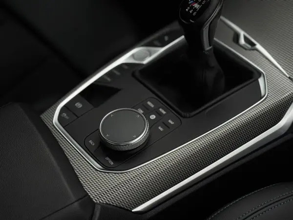 BMW 318 d Pack M 21