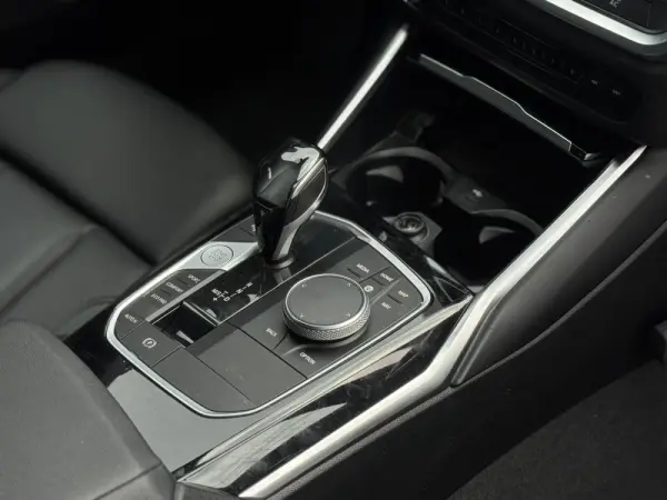 BMW 316 d Pack M Auto 21