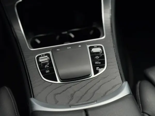 Mercedes-Benz GLC 300 de 4Matic 9G-TRONIC Exclusive 12