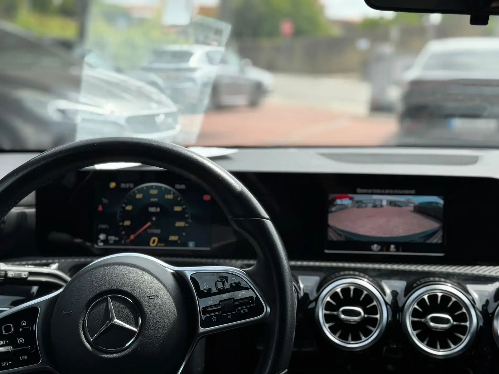 Mercedes-Benz A 180 d Business Solutions 22
