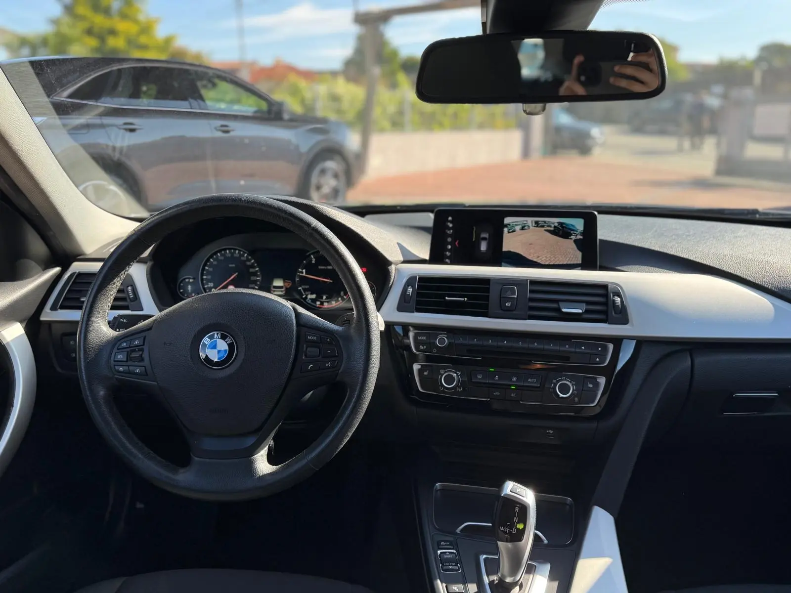 BMW 320 d xDrive Auto 15