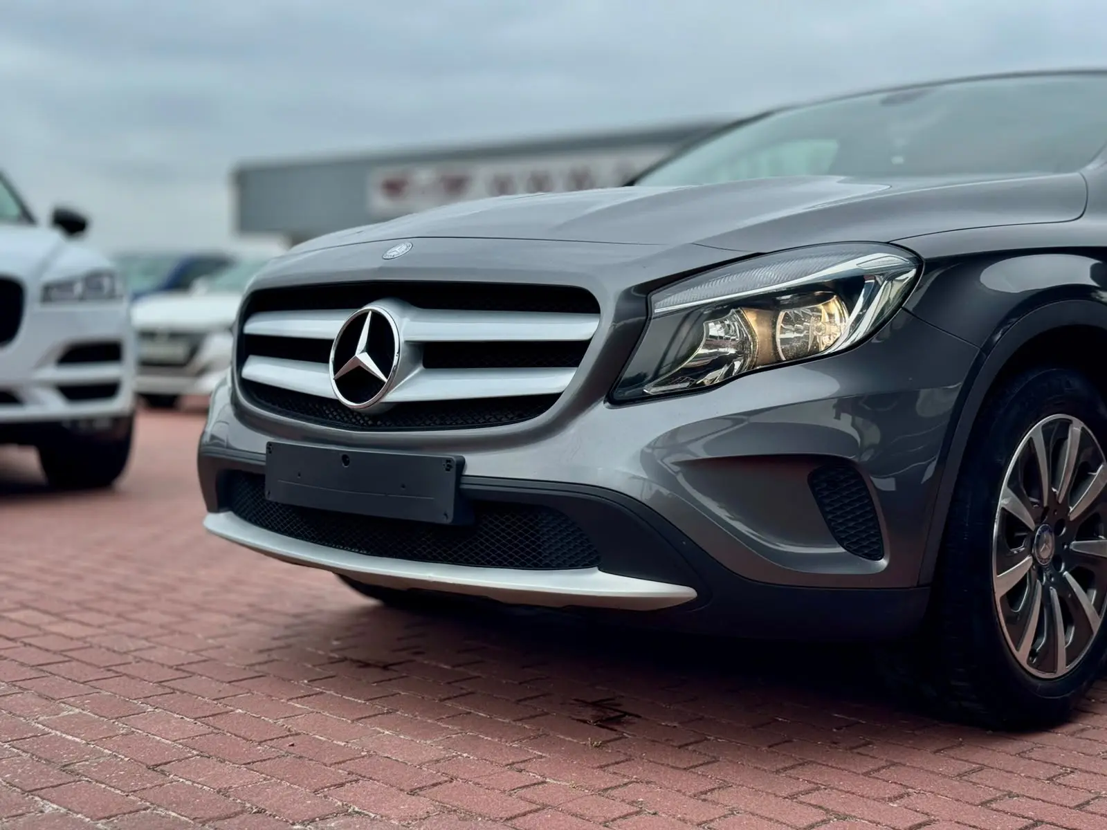 Mercedes-Benz GLA 180 d Style 2