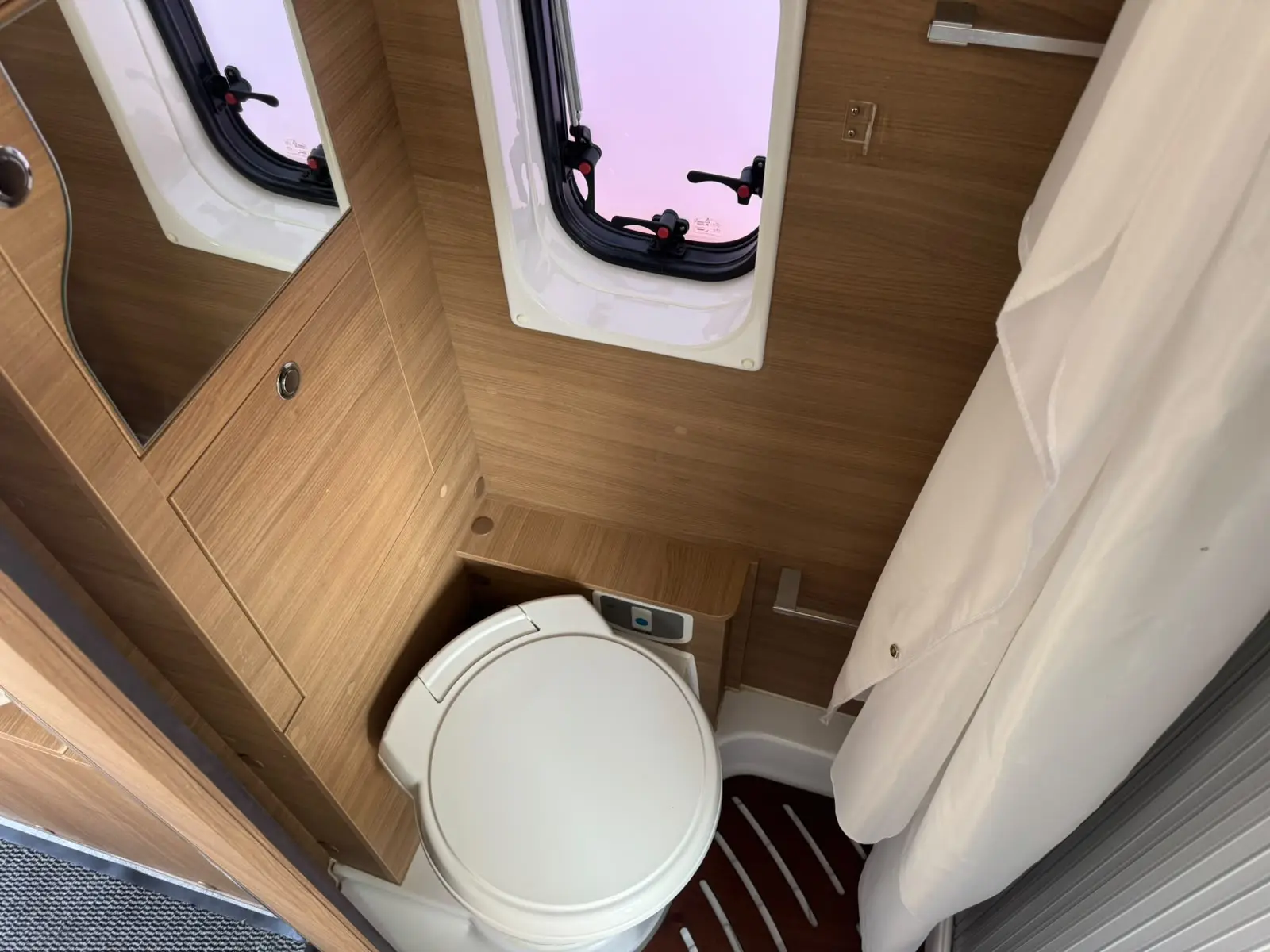 Fiat Ducato MCLOUIS MENFYS 5 - SERIE LUXE EDITION 42