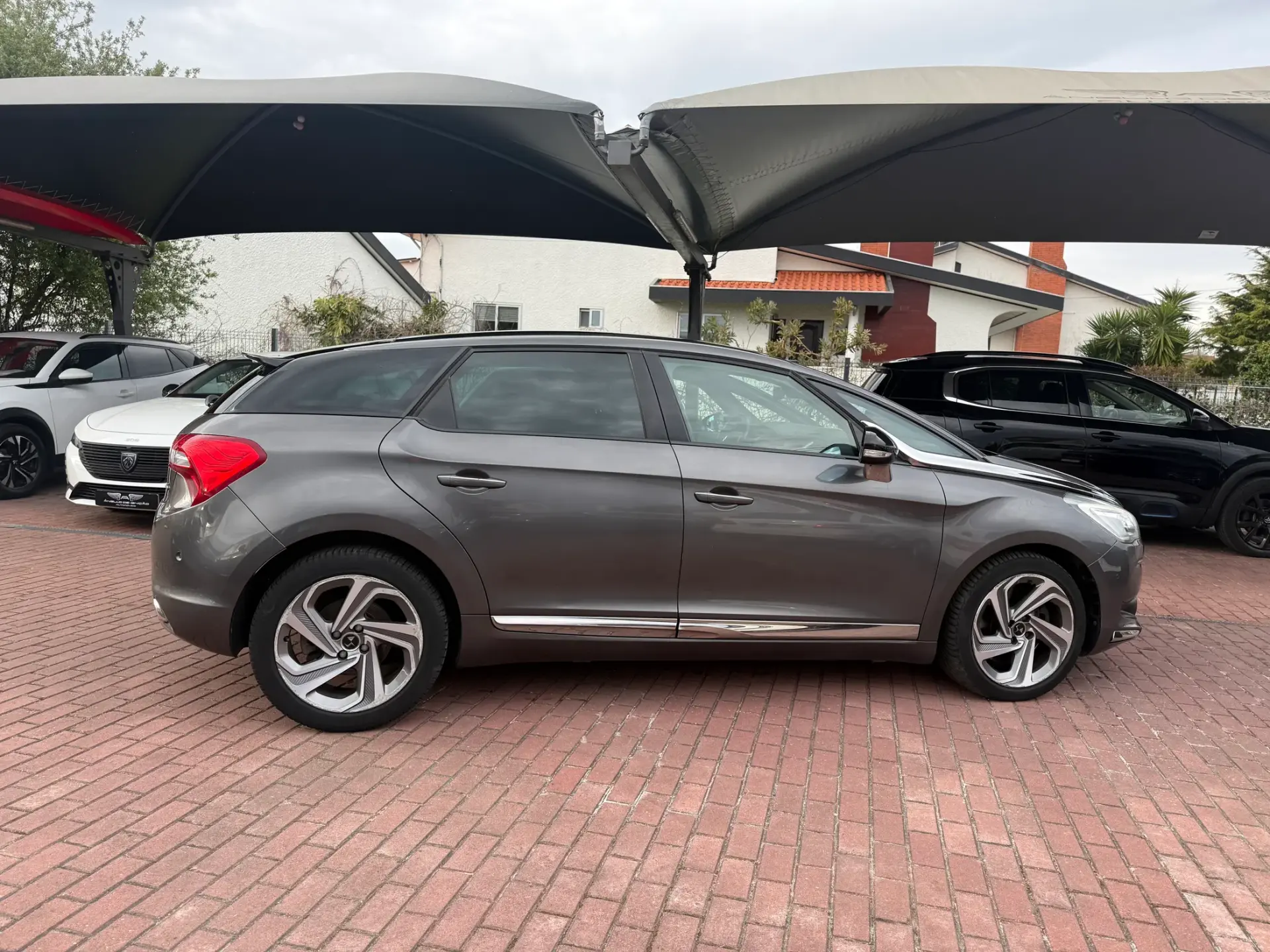 DS DS5 2.0 BlueHDi Sport Chic EAT6 5