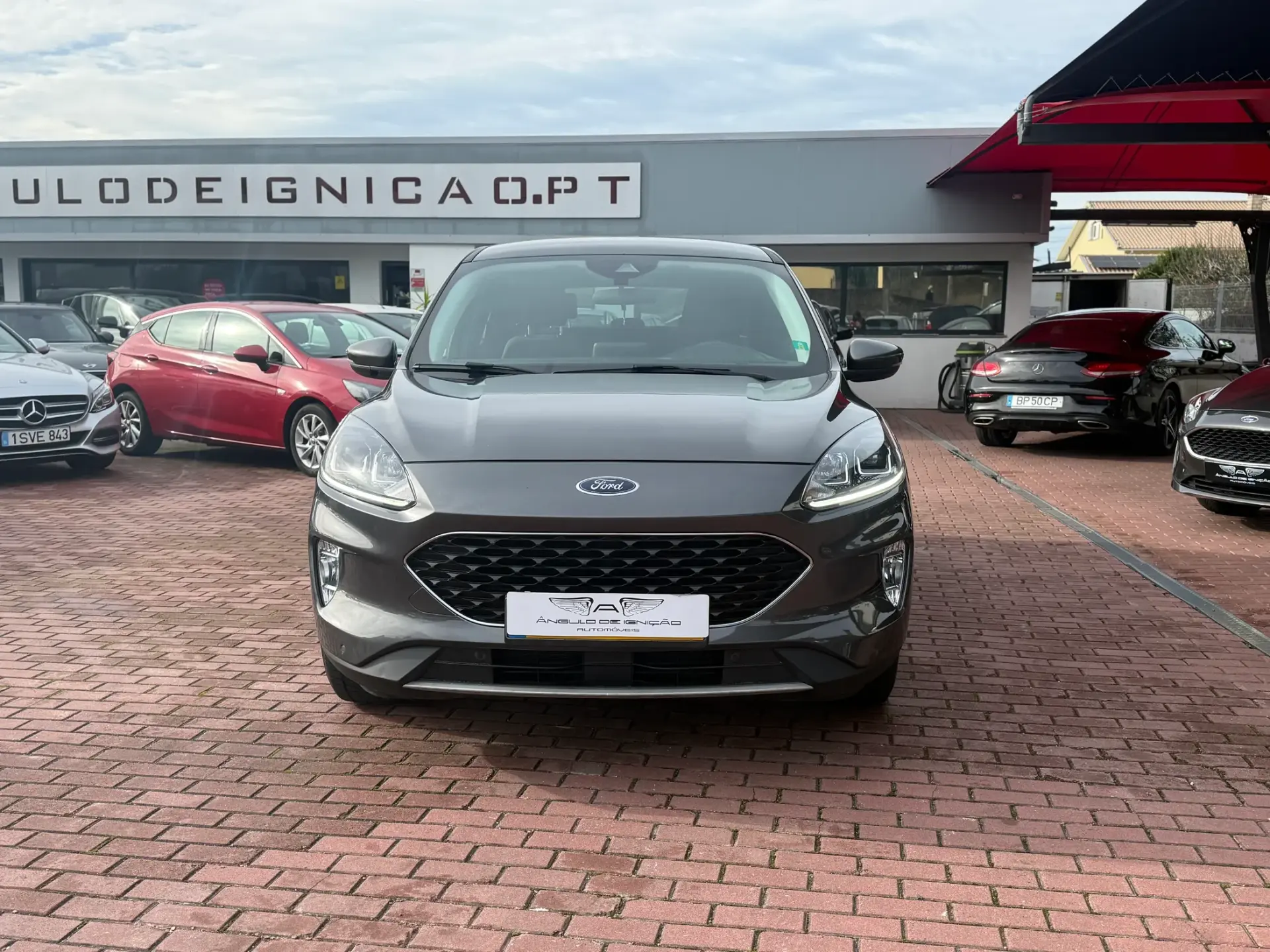 Ford Kuga 1.5 TDCi EcoBlue Titanium Aut. 2