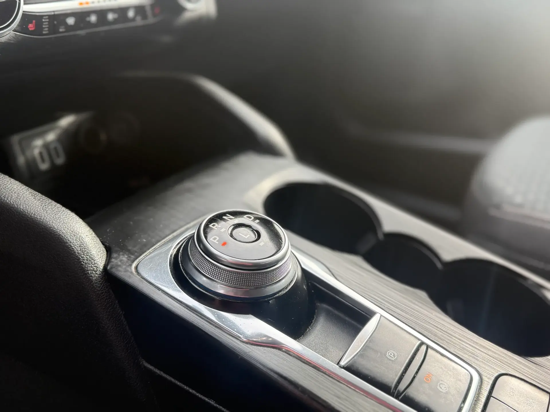 Ford Kuga 1.5 TDCi EcoBlue Titanium Aut. 13