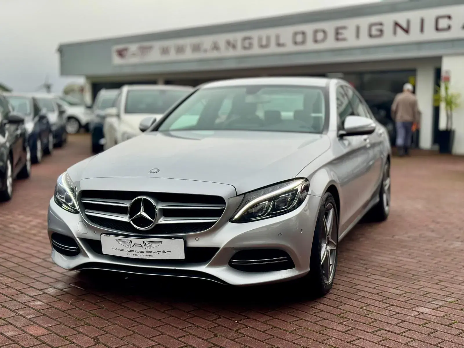 Mercedes-Benz C 200 BlueTEC Avantgarde 1