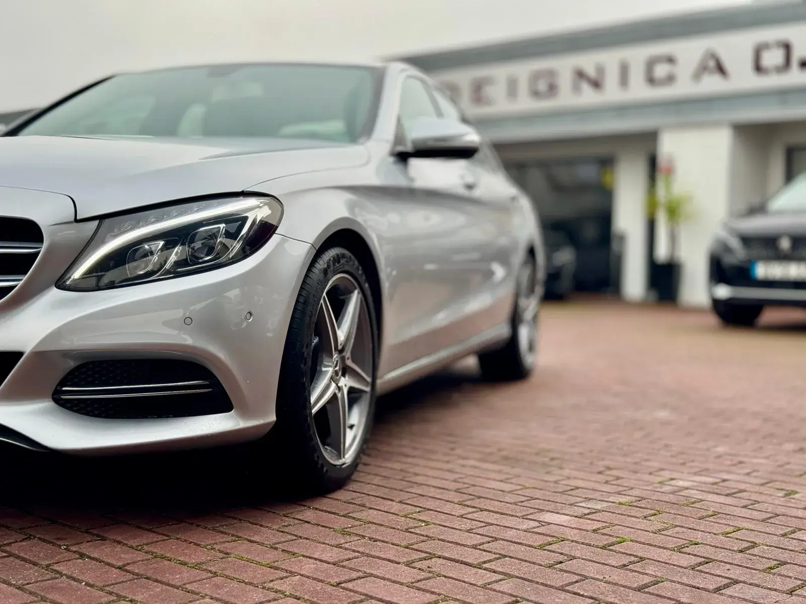 Mercedes-Benz C 200 BlueTEC Avantgarde 3