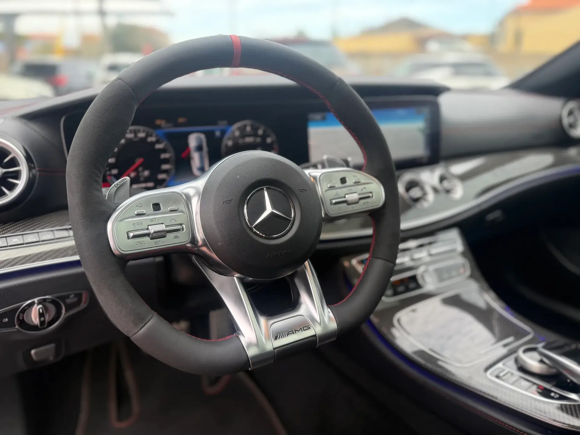Mercedes-Benz E 53 AMG 4Matic+ 15