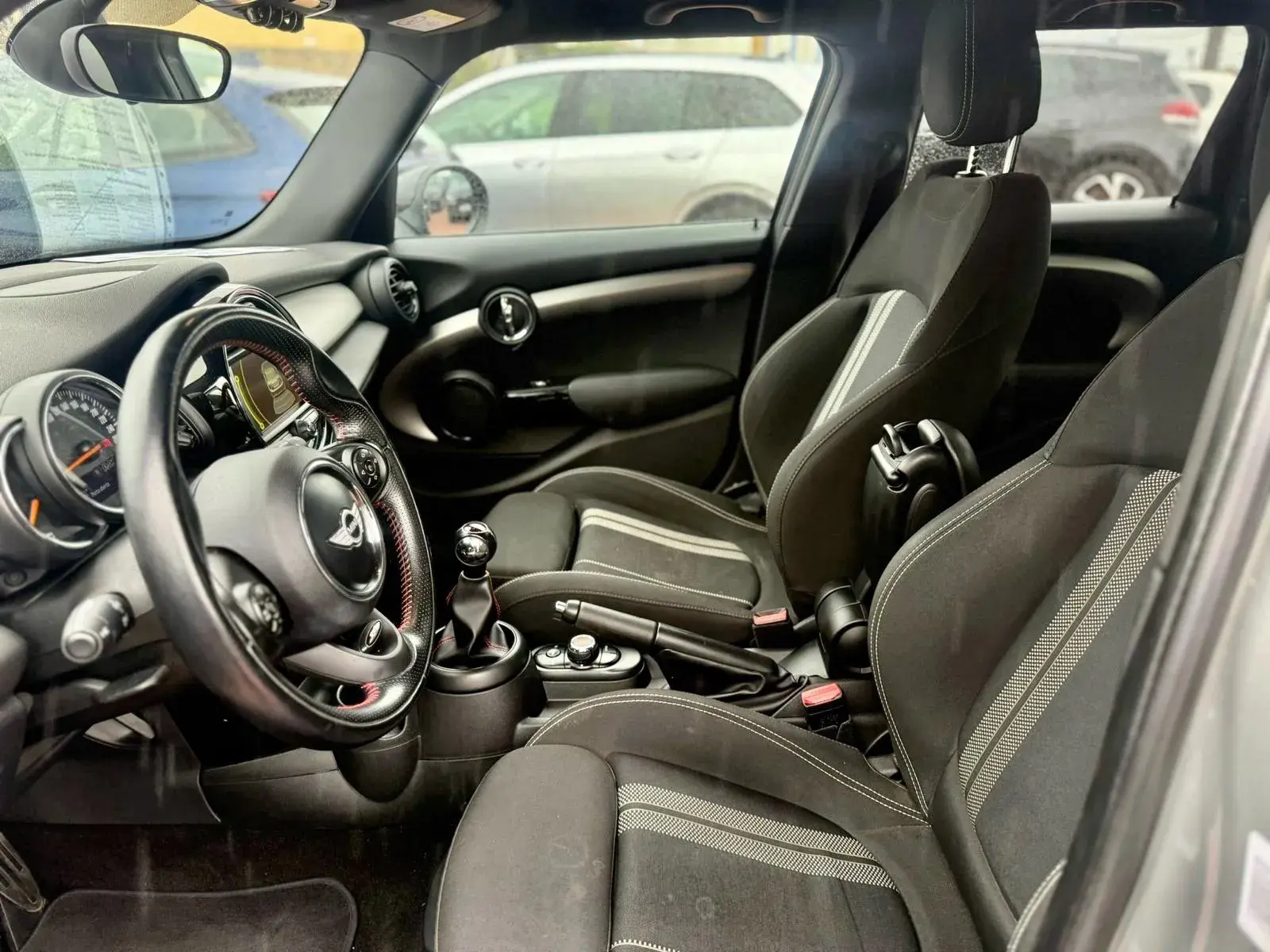 MINI 5 Portas John Cooper Works Cooper D 10