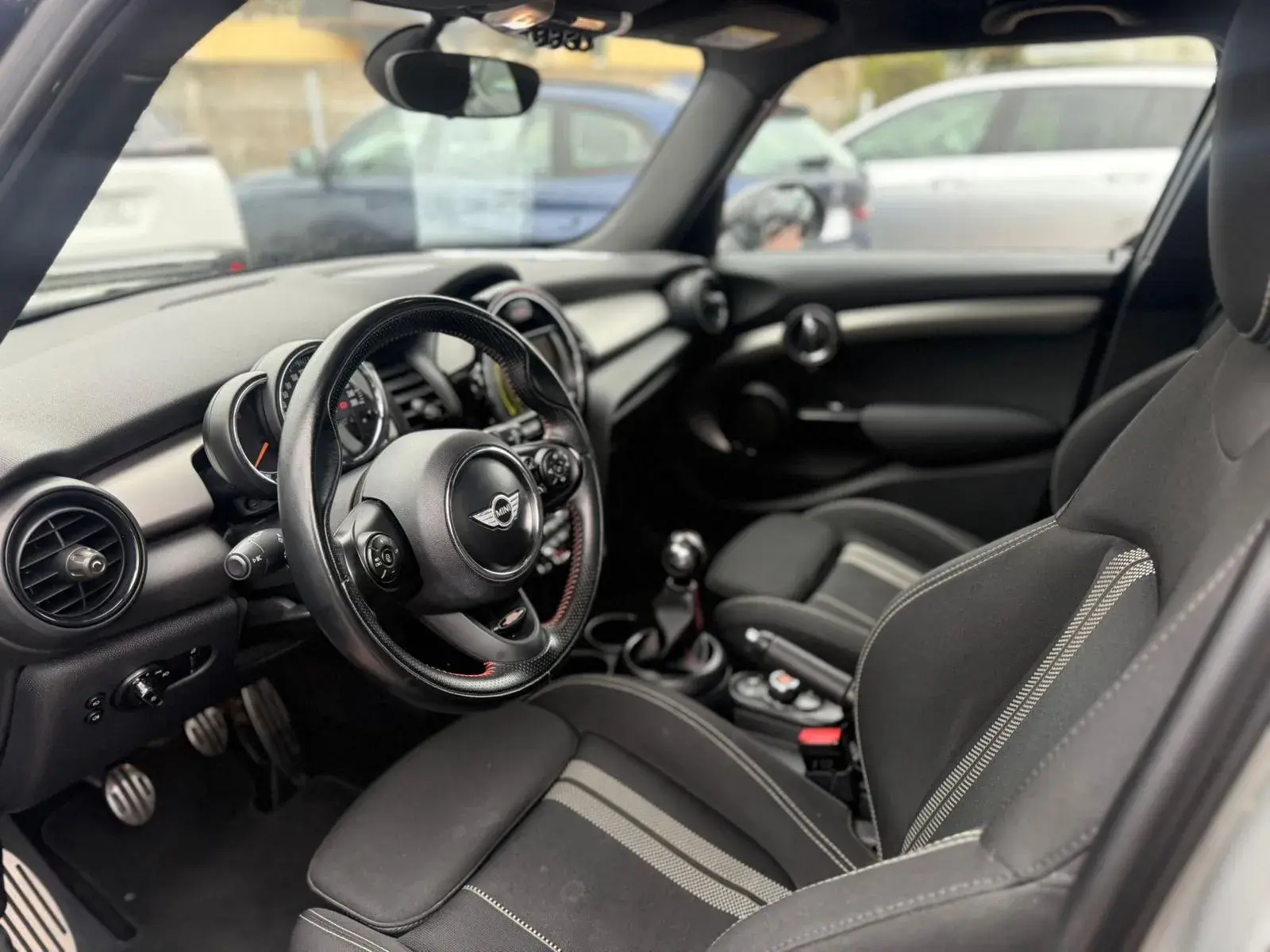 MINI 5 Portas John Cooper Works Cooper D 12