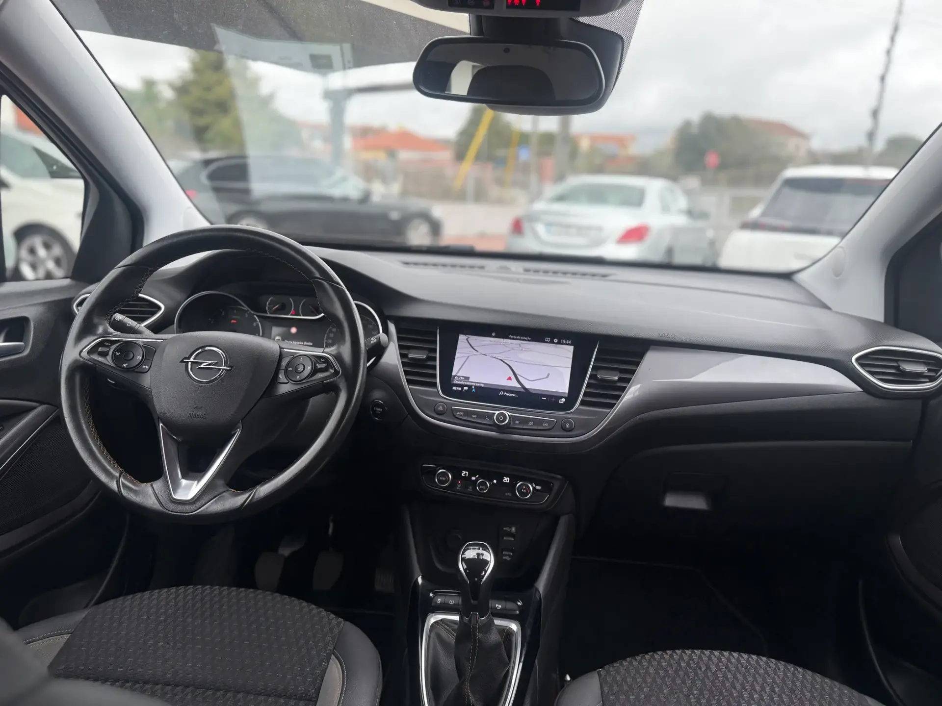 Opel Crossland X 1.2 T Innovation 12