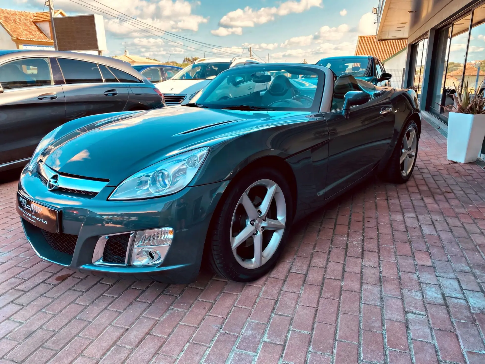 Opel GT 2.0 264 cv 5