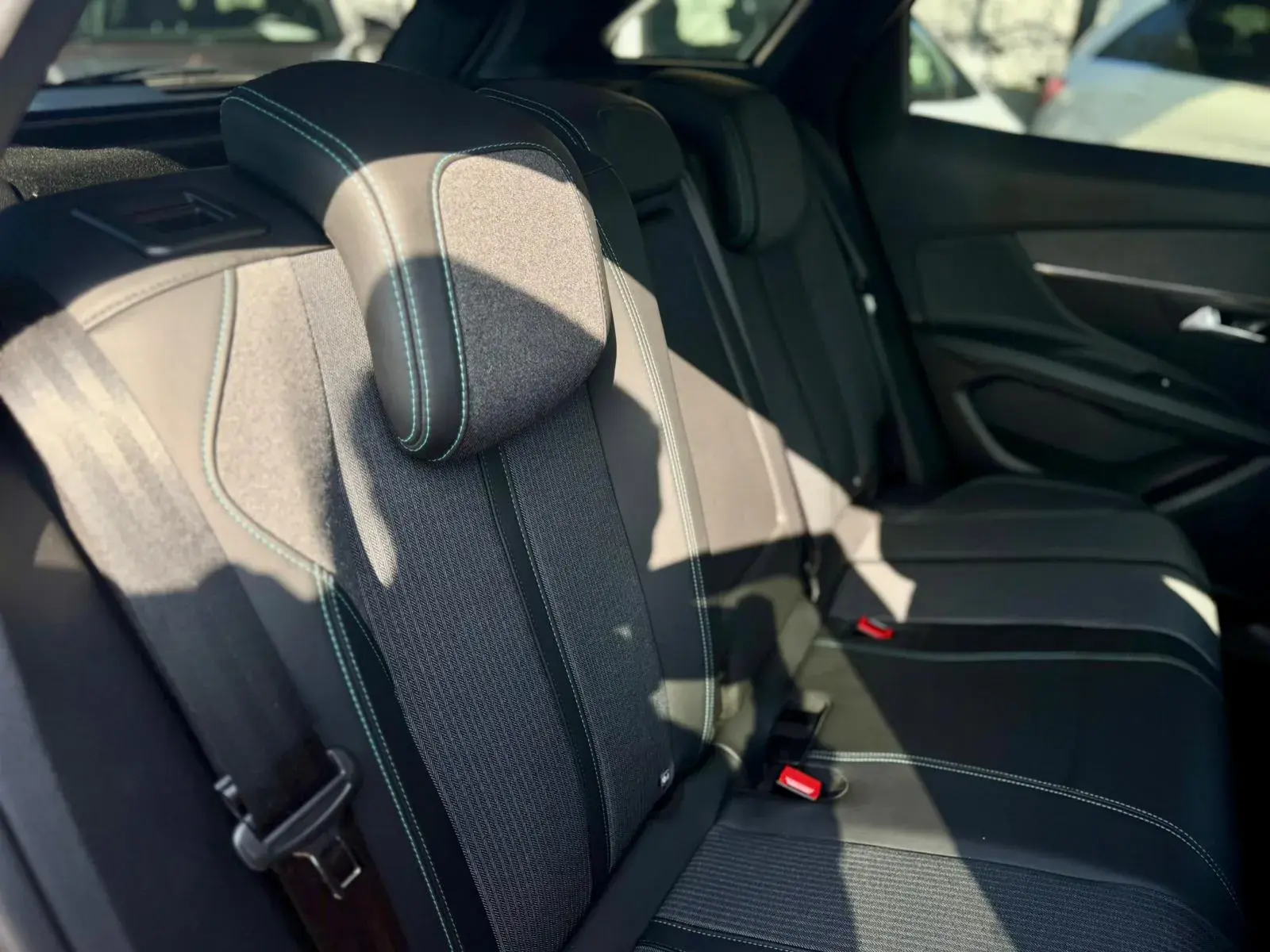 Peugeot 3008 4 Hybrid High Power 20